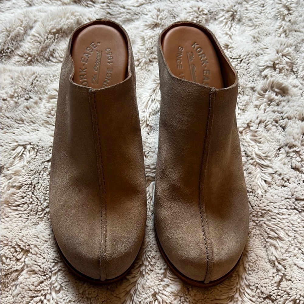 Kork-Ease Women's Tan Suede Shoes